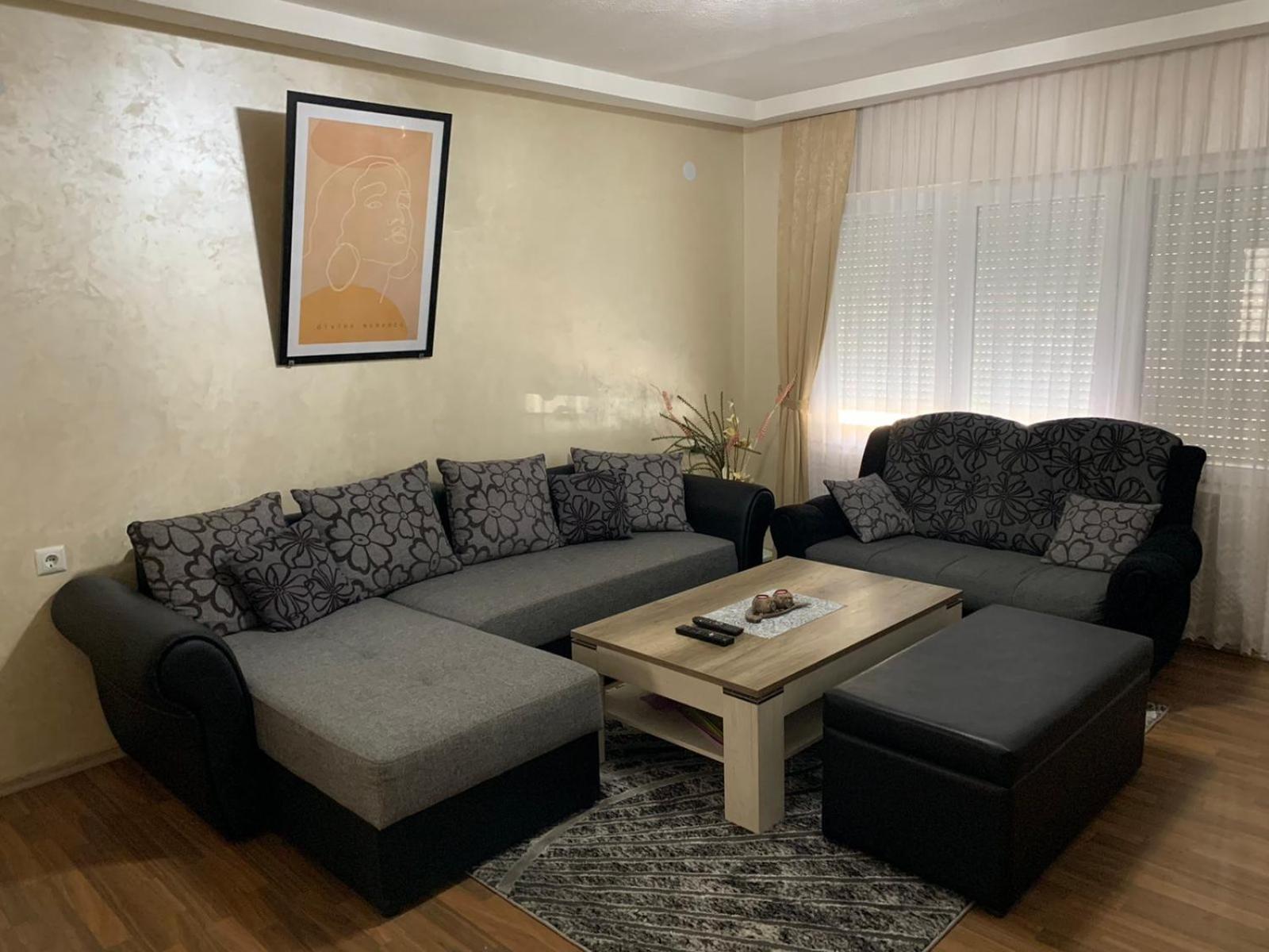 Anja Apartman Bosanski Samac المظهر الخارجي الصورة